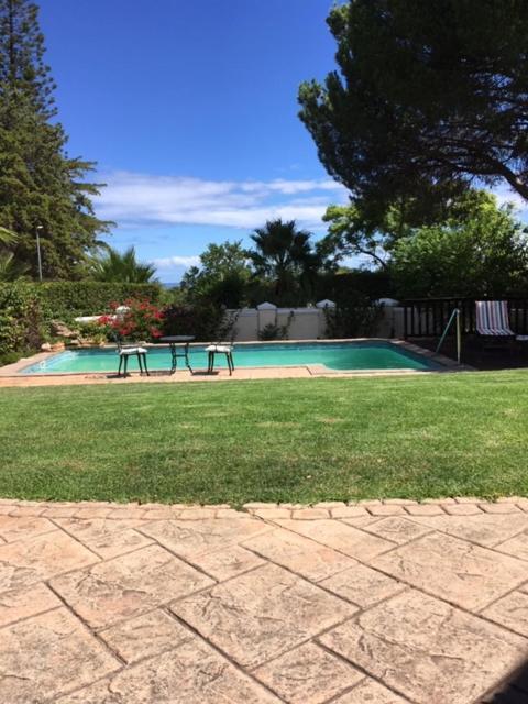Golf And Garden Guesthouse Somerset West Bagian luar foto