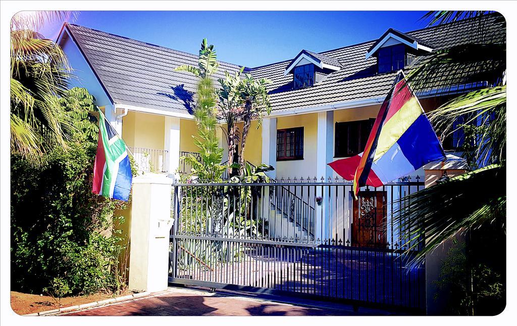 Golf And Garden Guesthouse Somerset West Bagian luar foto