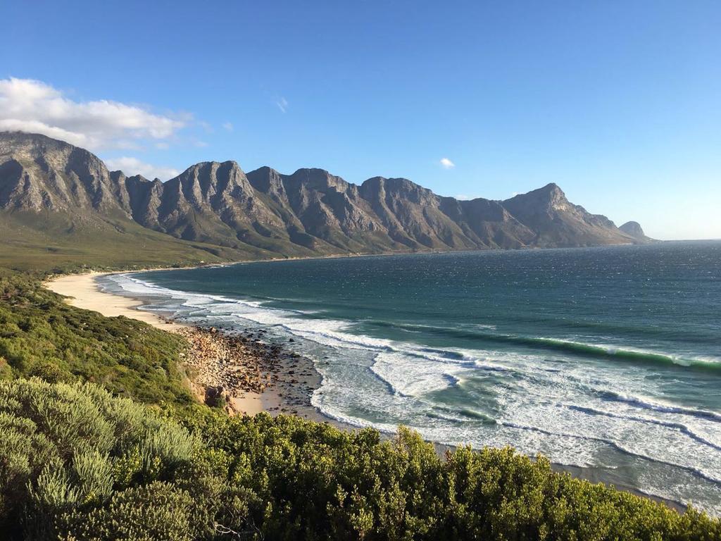 Golf And Garden Guesthouse Somerset West Bagian luar foto